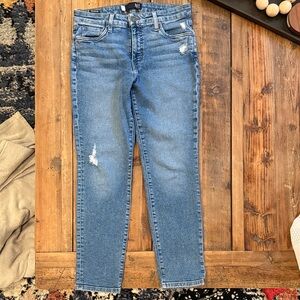 Kut from the Kloth Light Blue Distressed Jeans